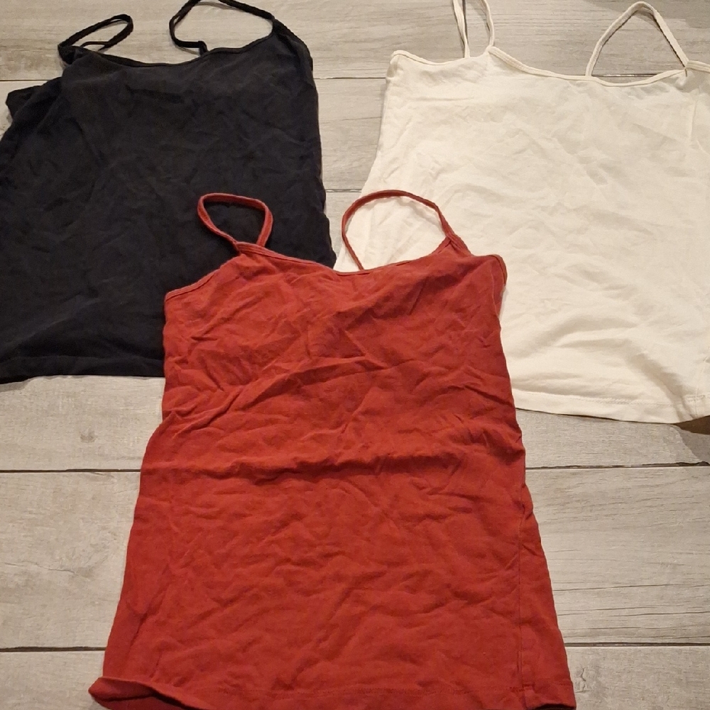 🐣Forever 21 Women's Tank Set - Black, White, Red
